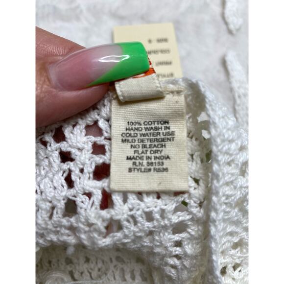 RAGA ￼White Crocheted Tassel Crop Top Sz S - Picture 3 of 5